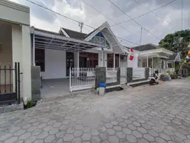 Jual Cepat Rumah Cantik Dalam Perum, Area Candigebang Condongcatur