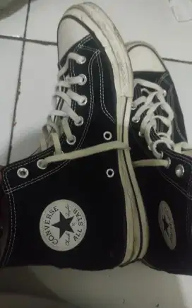 Sepatu converse original size 46