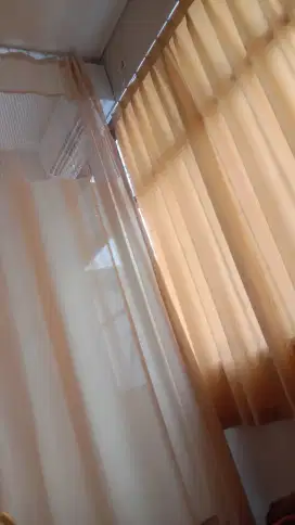 Mencari pekerjaan art pulang pergi