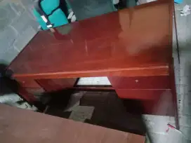 Meja kantor,meja manager