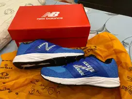 Sepatu running lari New Balance size 42 masih baru jual murah