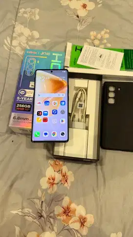 Dijual Infinix Hot 50 pro Plus 8/256GB 5G Curve Mulus Lengkap