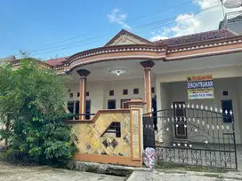 SEWA RUMAH DI PLERED