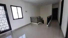 Jual rumah cluster Btari Summarecon  Bandung