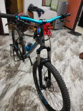 Sepeda Polygon xtrada 5