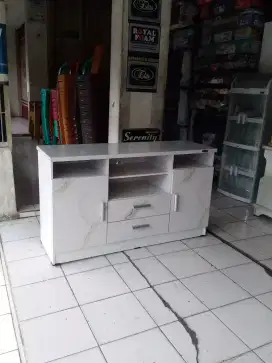 meja tv minimalis