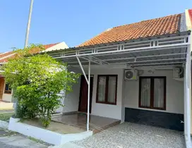 Rumah Mewah Full Furnish di Cluster Nyaman Dekat Ke Kampus UMS