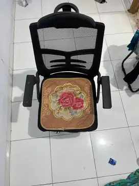 Kursi Kantor Ergonomis Mesh + Sandaran Kepala (Bekas)