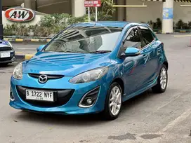 MAZDA 2 RZ AT 2012