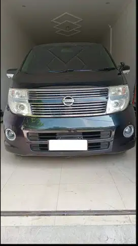 Nissan Elgrand Matic 2010 Terawat