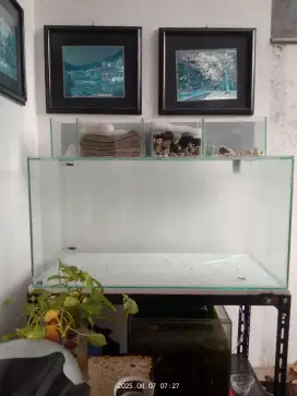 Aquarium ikan, hamster dll