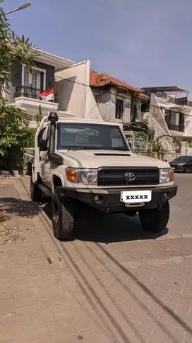Toyota Land Cruiser series 70 VDJ79 pick up 4.5 V8