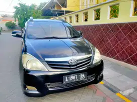 Toyota Innova G luxury 2.0 at 2010