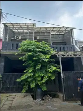 RUMAH  2 LANTAI CIKUNIR