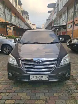 Innova Granda 2.5G AT 2013 abu2