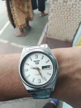 Seiko 5 automatic 21 jewel