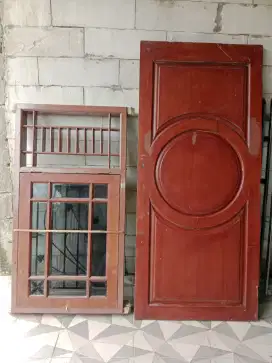 Jual daun pintu dan 1set jendela+ tralis+ kusen sesuai foto iklan