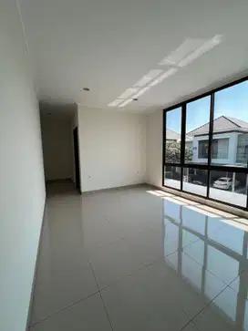SEWA CEPET RUMAH 2 LANTAI LUAS DALAM CLUSTER NYAMAN SUMMARECON
