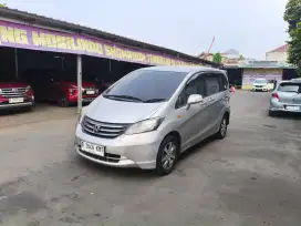 Honda Freed E PSD matic 2010 (DP 6 JT)