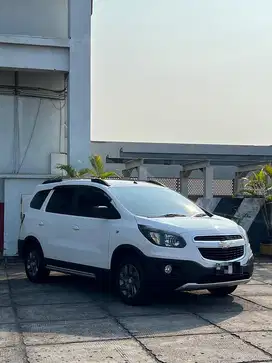 TERMURAH KM 76RB ! CHEVROLET SPIN 1.5 ACTIV BENSIN 2015 AT MDL 2016