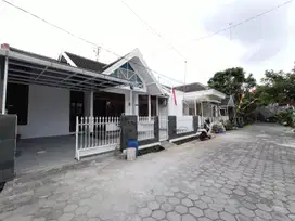 Rumah Murah diJual Cepat Dekat kampus Amikom dan UII Ekonomi JOGJA