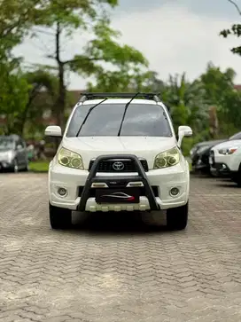 (Cash) Rush G at 2013 putih dp 5jt matic kredit s bagus