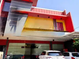 JUAL RESTO BESERTA USAHANYA YANG MASIH BERJALAN NORMAL DI CIREBON KOTA