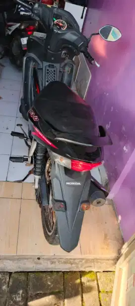 Dijual Cepat – Honda Revo Fit 2017