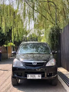 Daihatsu Xenia 1.0 Li MT 2011
