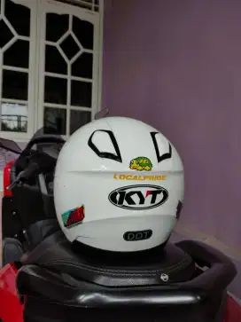 HELM KYT KYOTO PUTIH SIZE L
