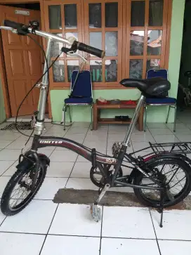 Sepeda Bekas United Stylo