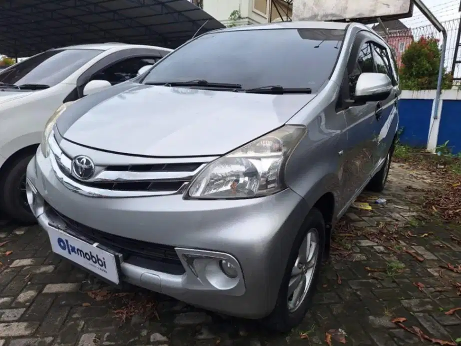 DP Rendah - Toyota Avanza 1.5 G Bensin-MT 2013