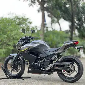 KAWASAKI Z250 FI 2017 GREY KM LOW PAJAK HIDUP GASPOL