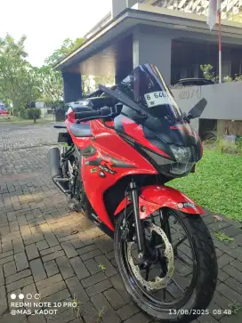 Suzuki GSX r150 tahun 2017 LIKE NEW