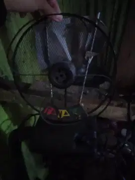 Antena TV duduk