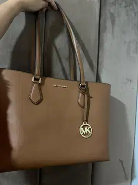 Jual Tote Michel Kors