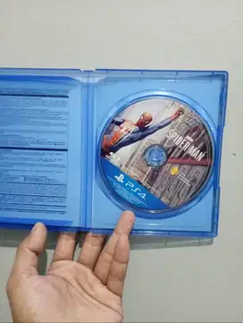 cd game spiderman ps 4