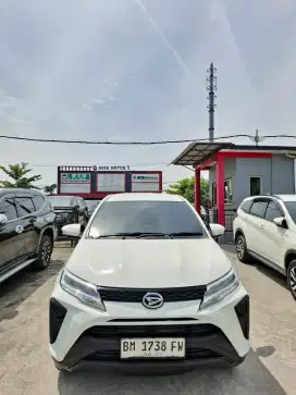 Terios 2024 X manual. Km 51rb