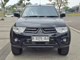 PAJERO DAKAR AT DIESEL 2014 HITAM