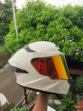 Helm Kyt tt-course
