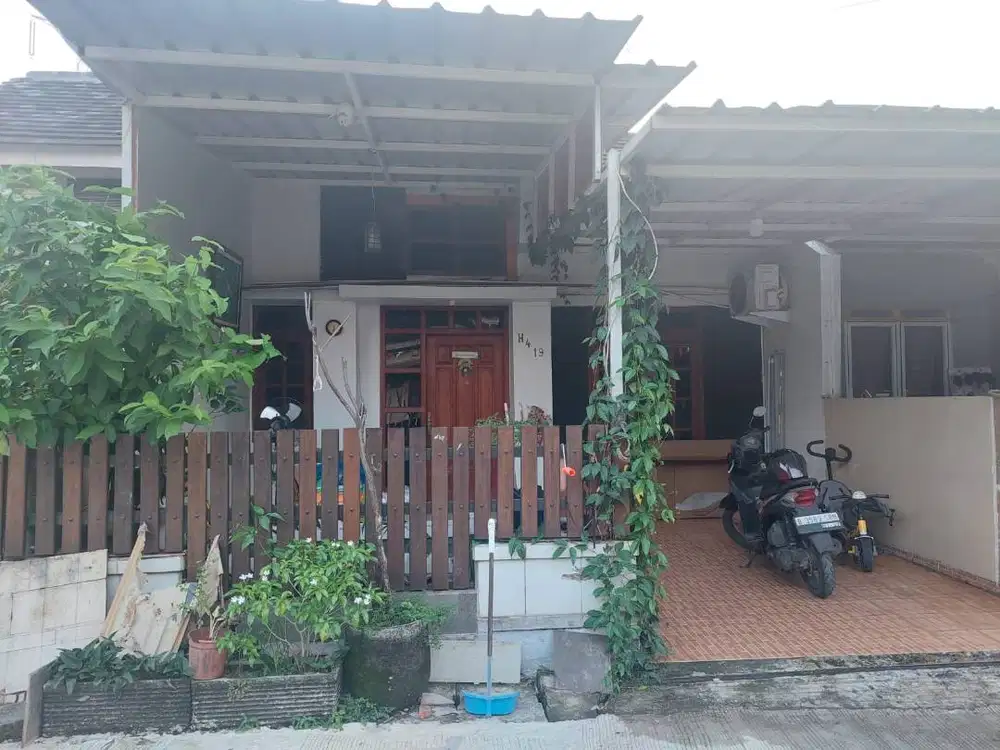 DI SEWAKAN RUMAH - PERUMAHAN CINERE RESIDANCE