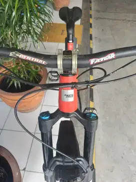 Santa Cruz Nomad 4 Alloy