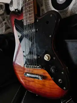 Gitar Listrik Fender Stratocaster 12 Strings
