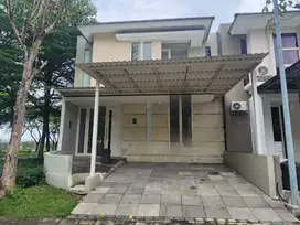 Rumah 2 Lantai Citraland The Greenlake Wiyung