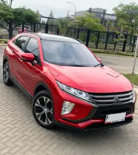 ( 30RB KM!! ) Mitsubishi Eclipse Cross Ultimate 2019 Red Istimewa
