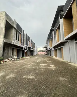 DIJUAL VILLA LEBAR 8 KOMPLEK GRIYA GARDEN