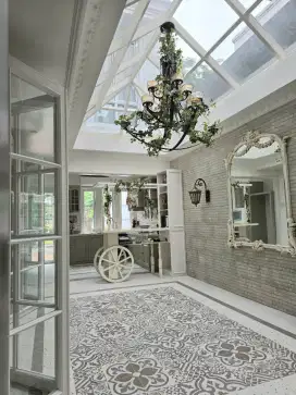 Rumah klasik cantik, hook full furniture,klasik ducco,glass roof