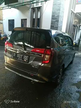 Dp 15 jt Daihatsu Sigra R Matic 2021 Abu Mulus no Minus