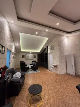 Rumah di Jelambar Kav BNI 46 3 lantai LT 420 m2