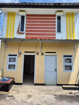 Disewakan Rumah 2 Lantai Lokasi Strategis Di Gedebage